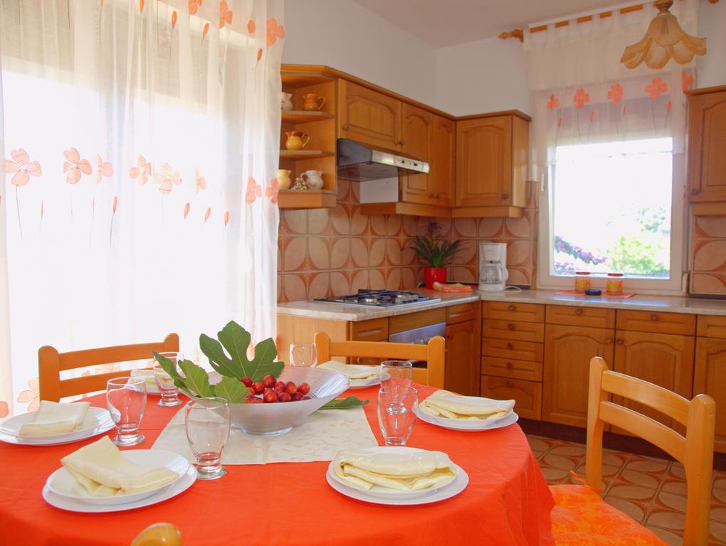 Apartment Taja Ližnjan Quarto foto